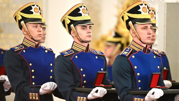 Вручение медалей Героя Труда и Государственных премий